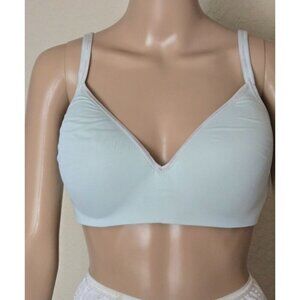 Victoria's Secret t shirt Wireless Lightly Lined green bra size 38D